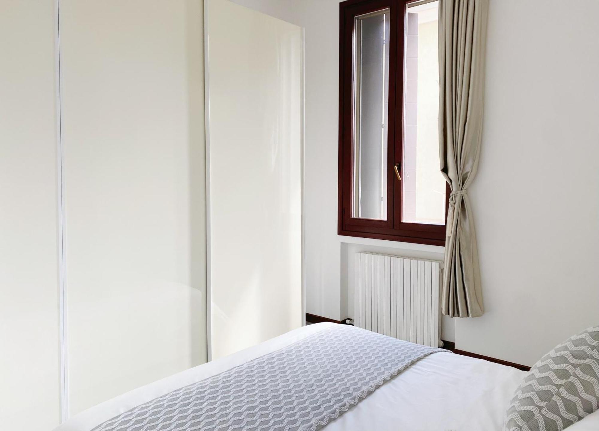 Gris Apartment: Venice Mestre Exterior photo